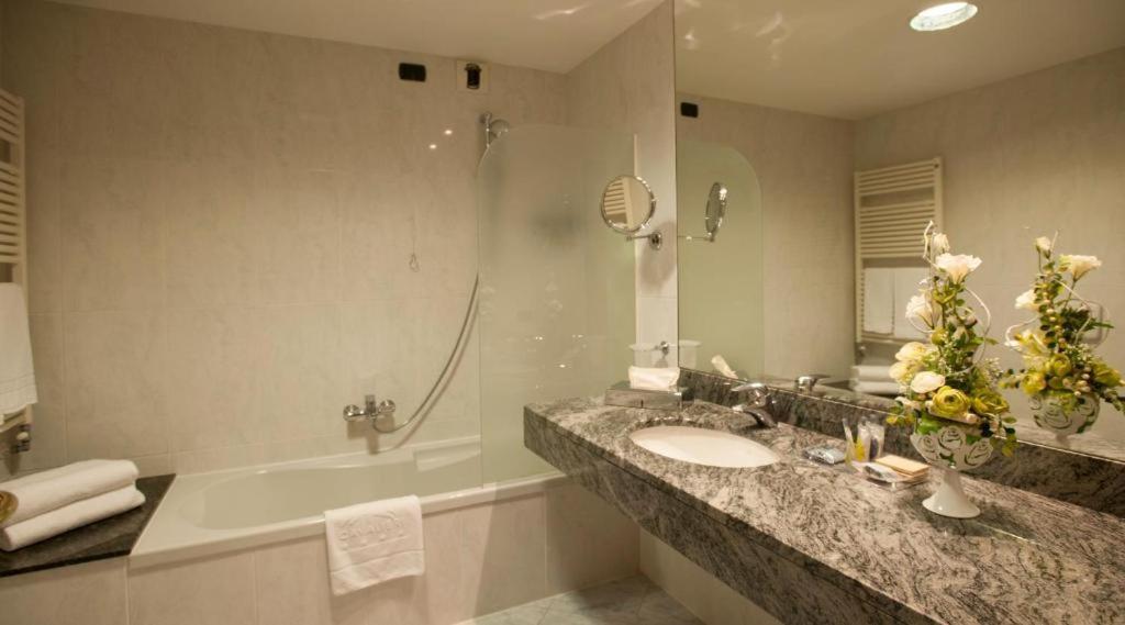 ברה Phi Hotel Cavalieri מראה חיצוני תמונה
