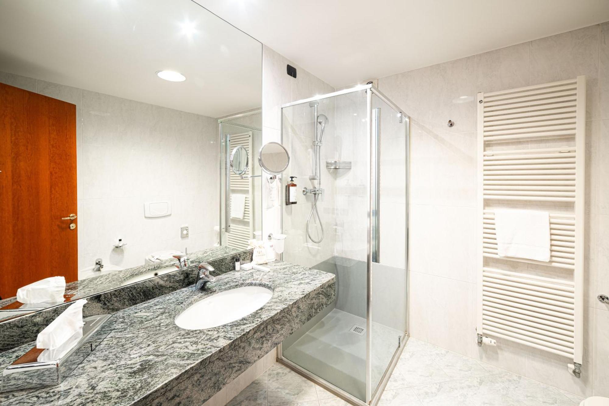 ברה Phi Hotel Cavalieri מראה חיצוני תמונה