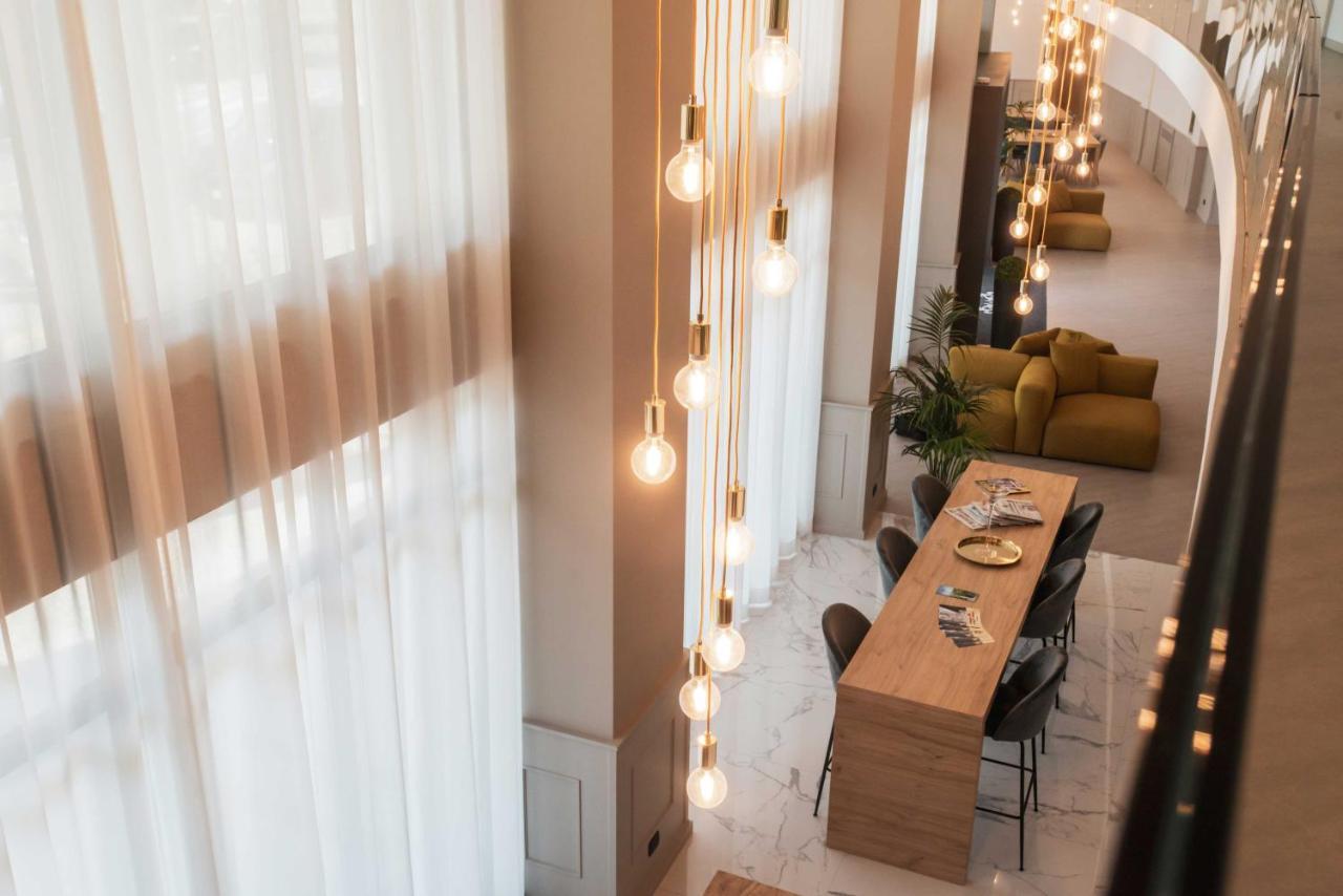 ברה Phi Hotel Cavalieri מראה חיצוני תמונה
